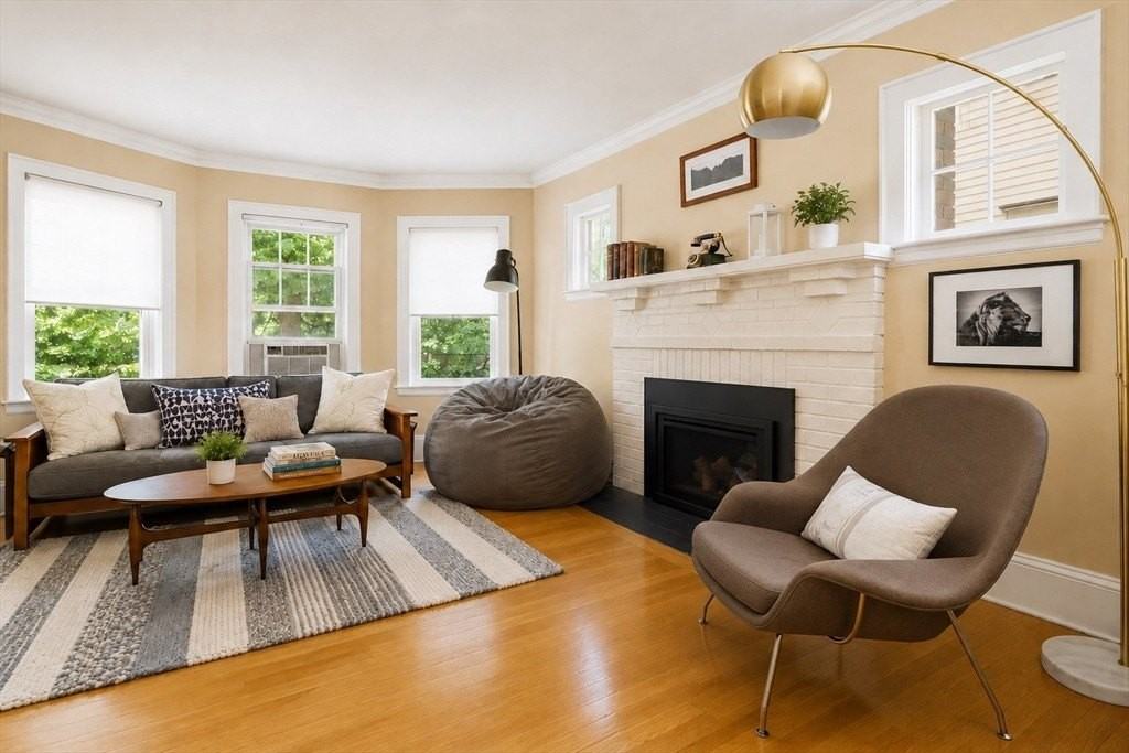 9 Seagrave Rd #1 - Photo 3 of 16