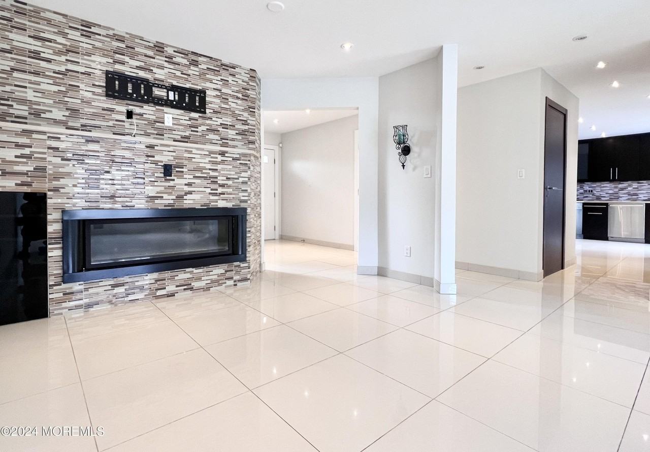 35 Woodpecker Way - Photo 7 of 33