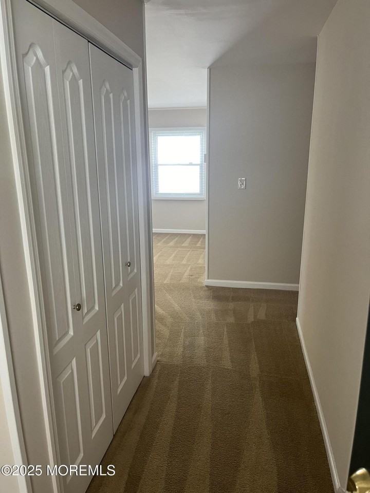 32 Idlewild Ln - Photo 6 of 29