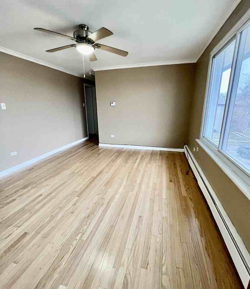 14633 Keystone Ave #3A - Photo 3 of 6