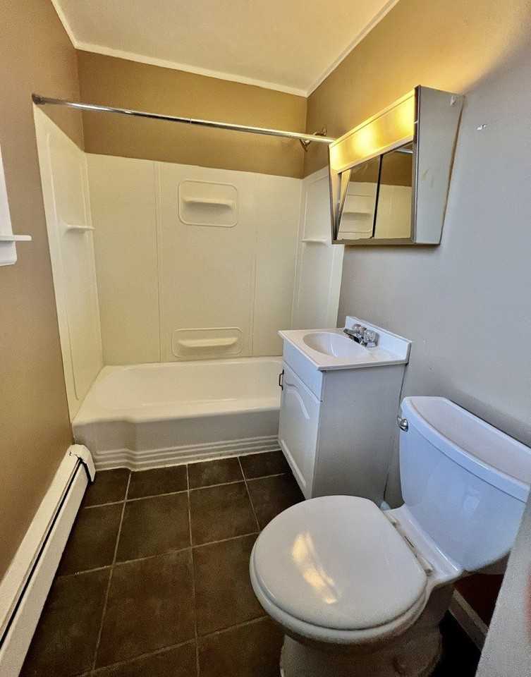 14633 Keystone Ave #3A - Photo 6 of 6