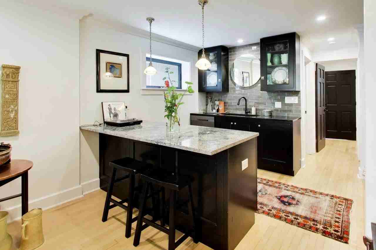 1840 N Bissell St #1 - Photo 6 of 17