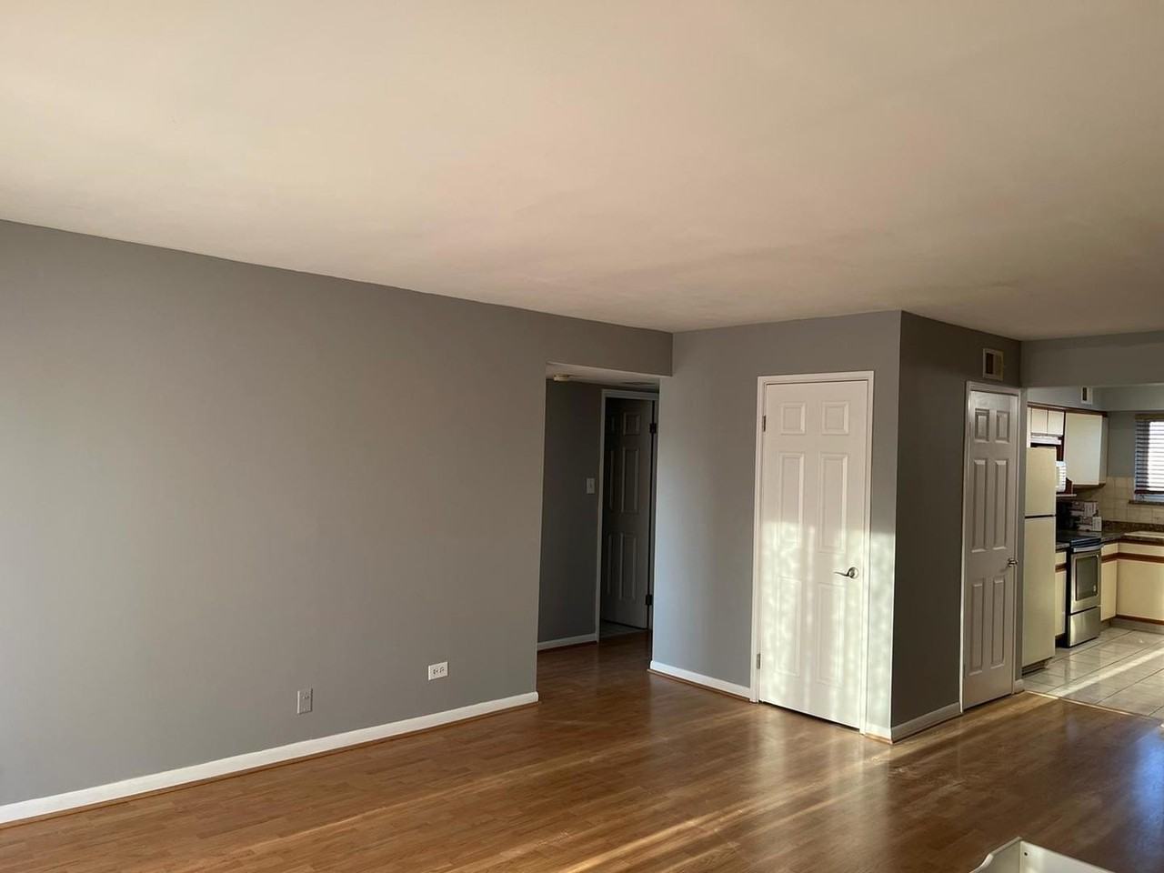9482 Bay Colony Dr #3N - Photo 4 of 10