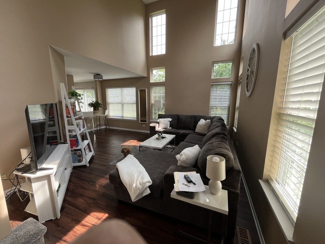 10520 Thornton Way - Photo 4 of 25
