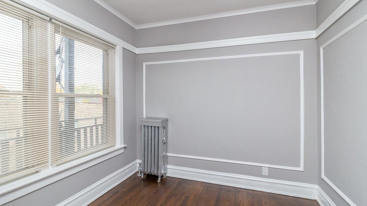 4004 N Avers Ave #3N - Photo 5 of 10