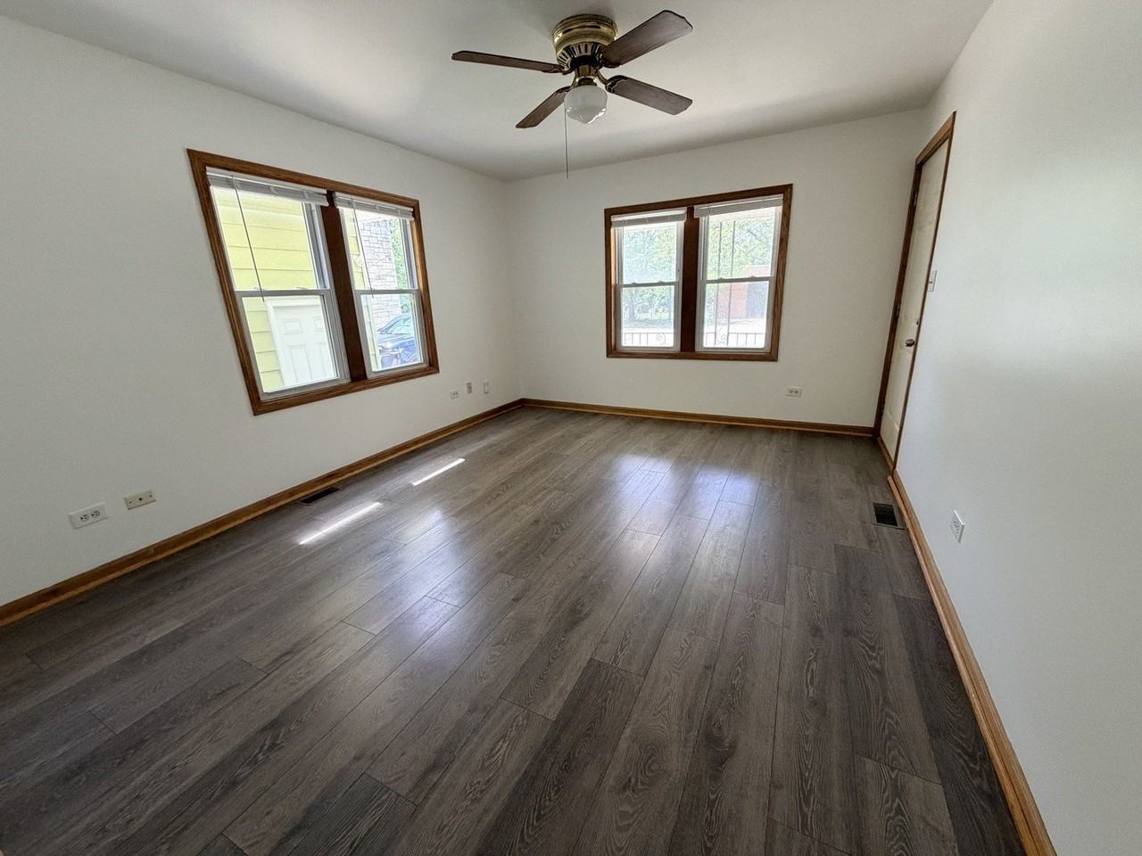 602 S State St #1S - Photo 3 of 13