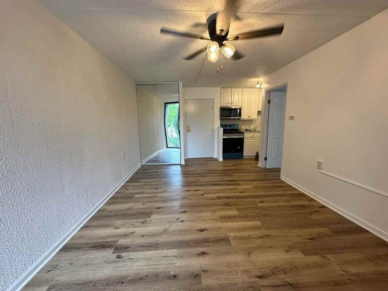 1750 N Marywood Ave #204 - Photo 4 of 19