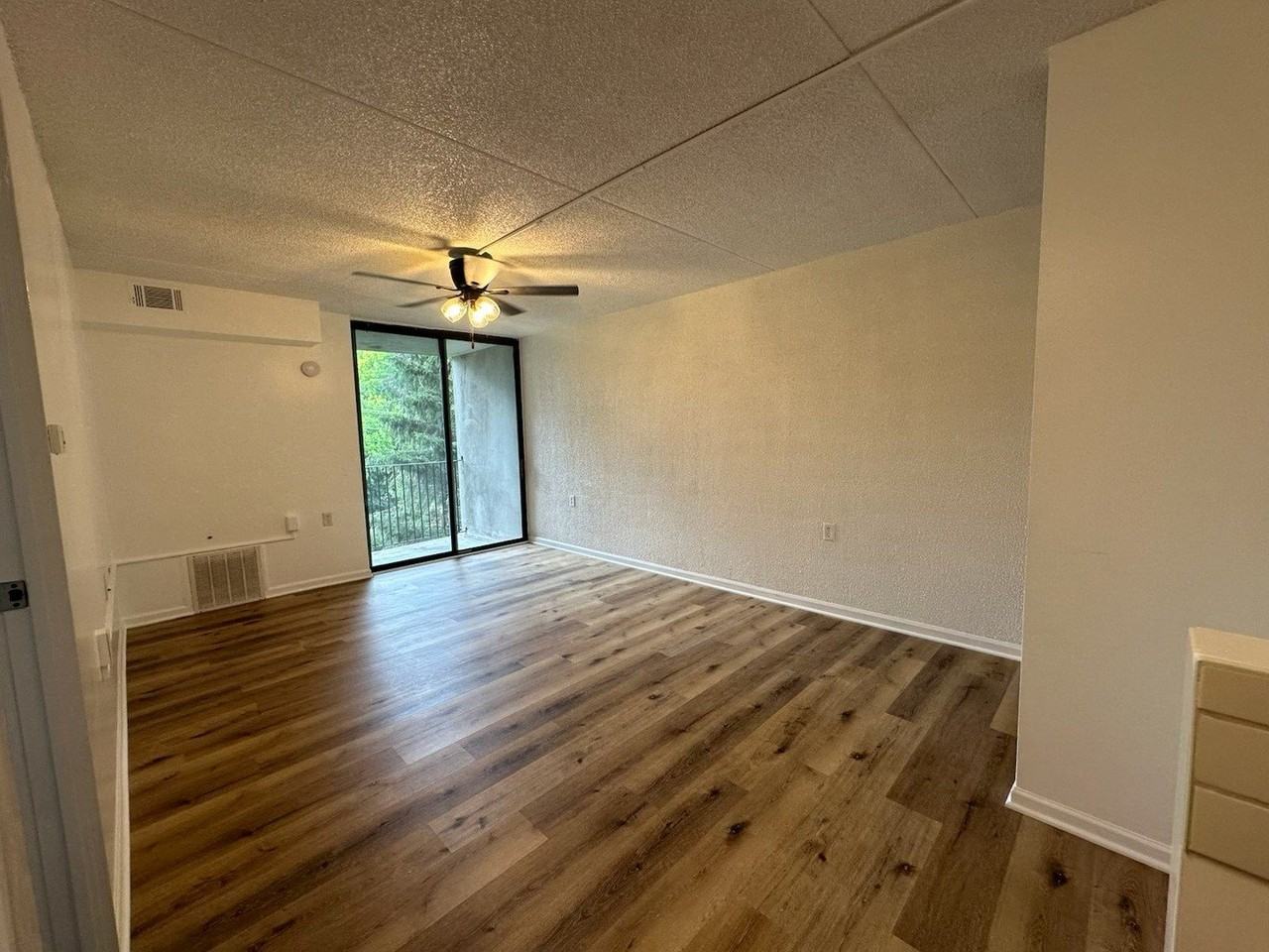 1750 N Marywood Ave #204 - Photo 6 of 19