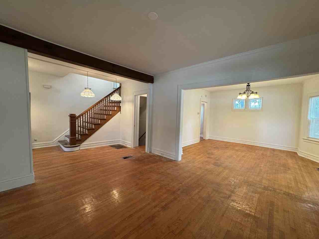519 S Hale St - Photo 7 of 15