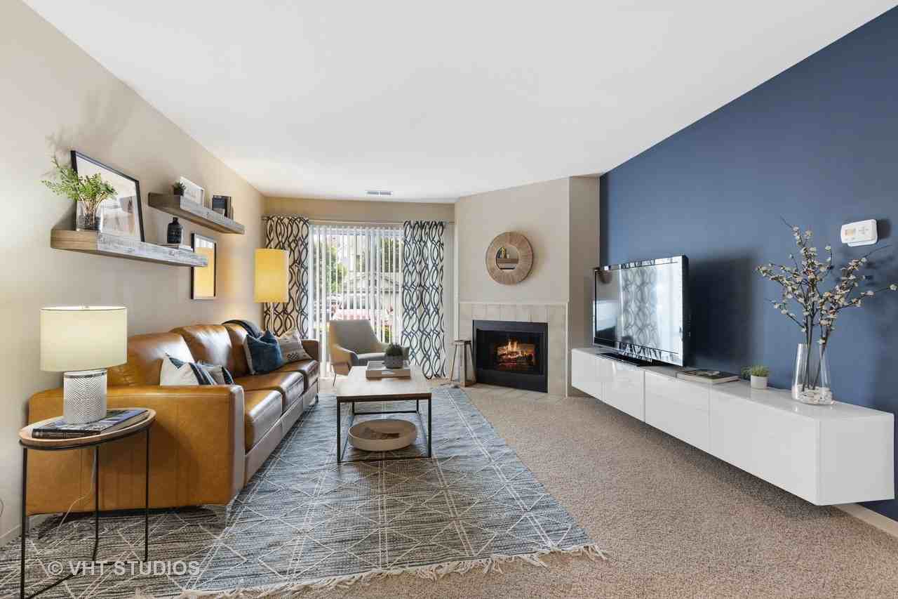 82 Sterling Cir #308 - Photo 7 of 40