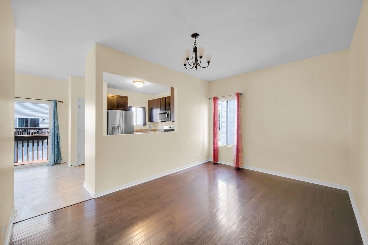 1476 Manning Ave - Photo 6 of 30