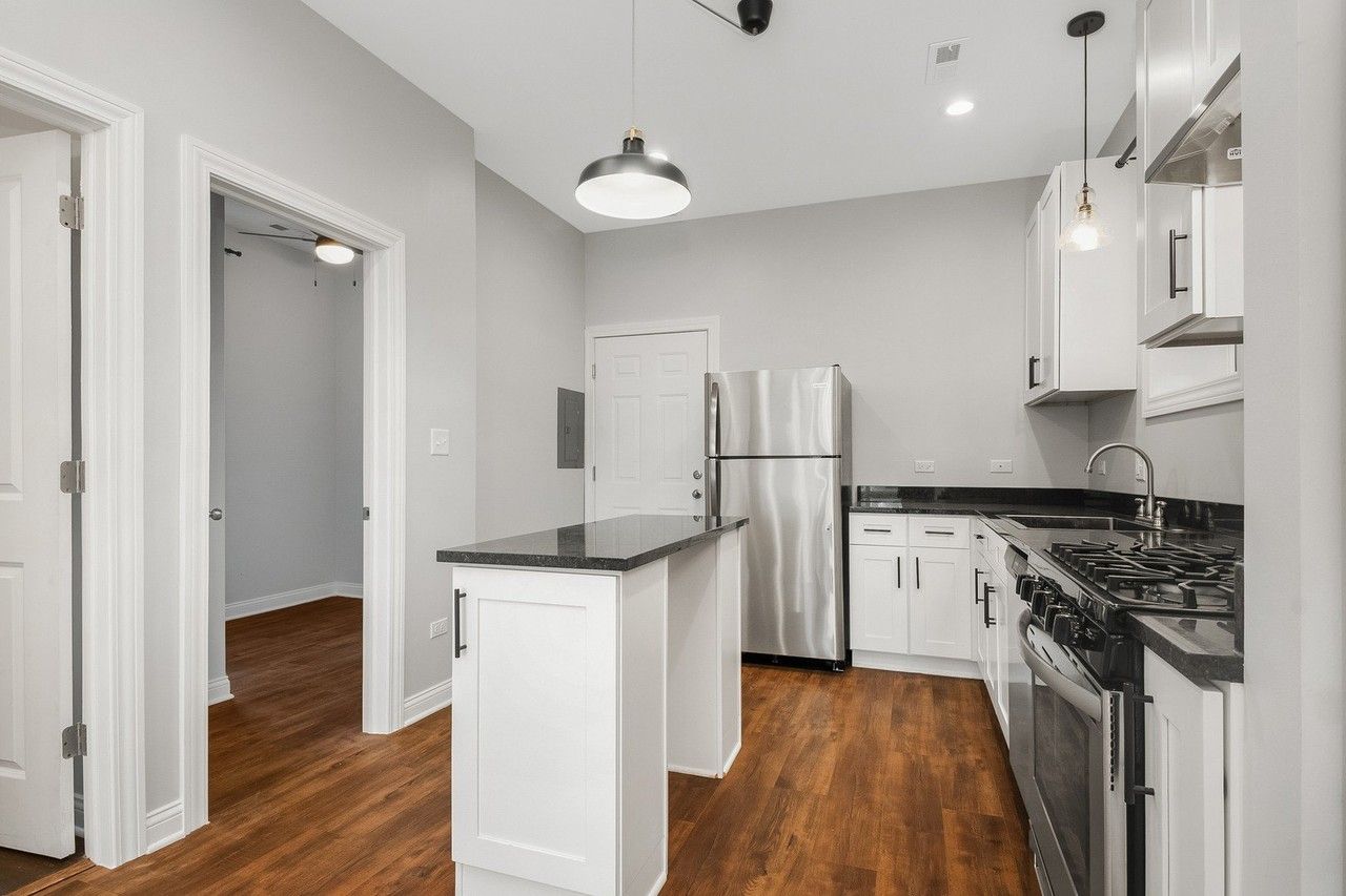 2311 S Whipple St #2 - Photo 4 of 14