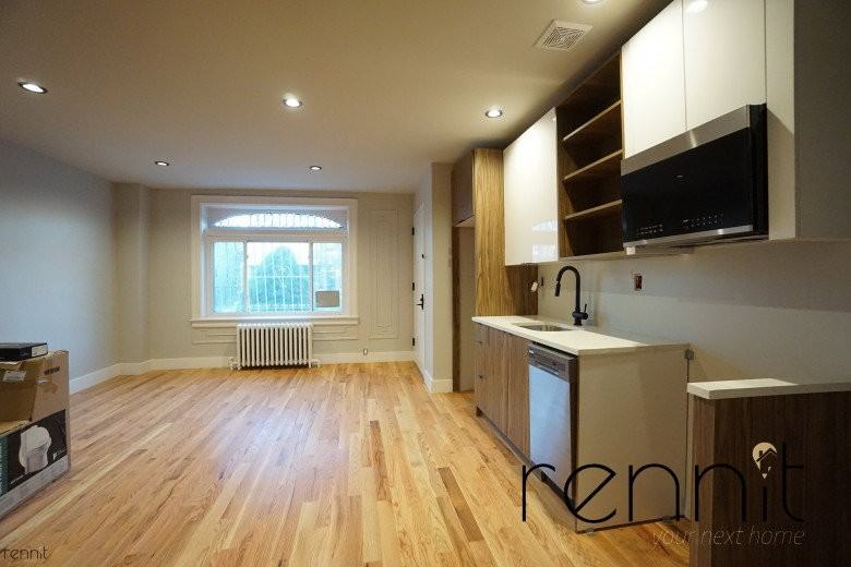 822 Lenox Rd #1 - Photo 3 of 8