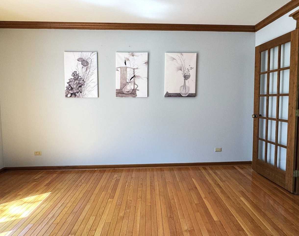 1217 Yorkshire Dr - Photo 4 of 26