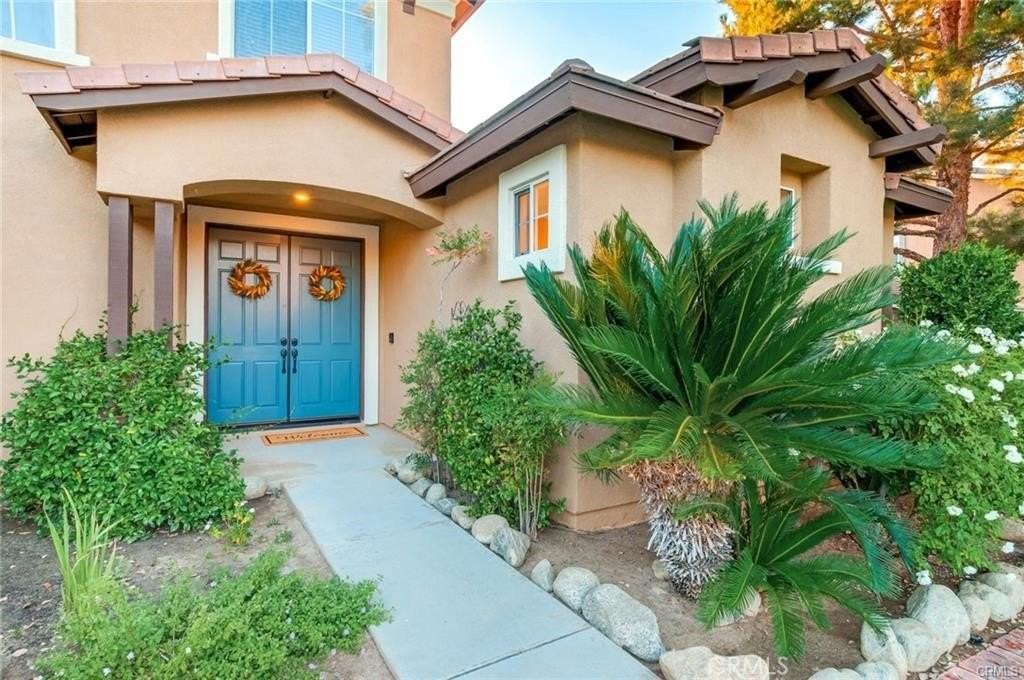 8123 Branding Iron Ln - Photo 2 of 34