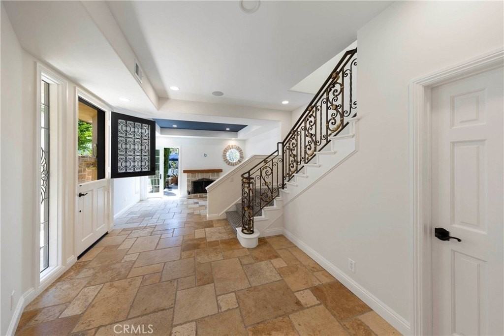 515 Begonia Ave #B - Photo 7 of 34