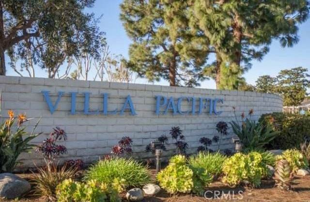 9746 Monte Carlo Cir - Photo 2 of 41