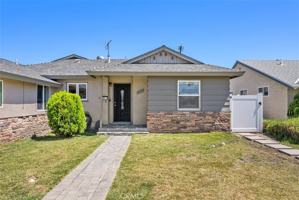 featured image of 1325 W Ash Ave