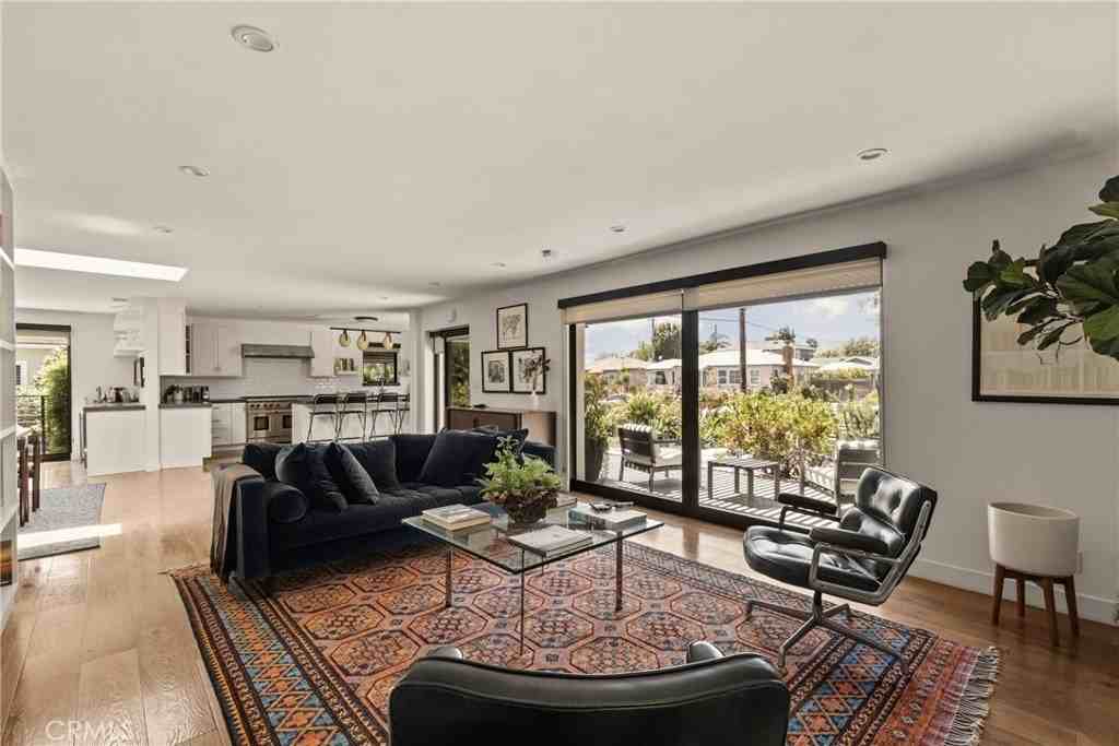 12668 Rose Ave - Photo 6 of 50