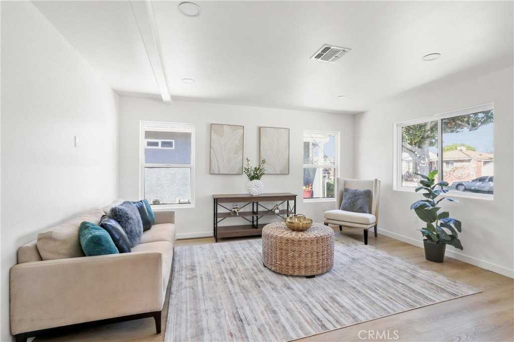1614 W 214th St - Photo 5 of 20