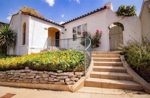 featured image of 3429 Descanso Dr
