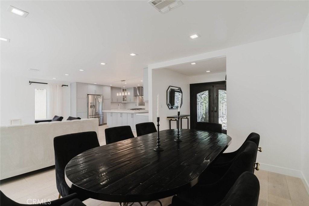 11072 Chimineas Ave - Photo 5 of 46