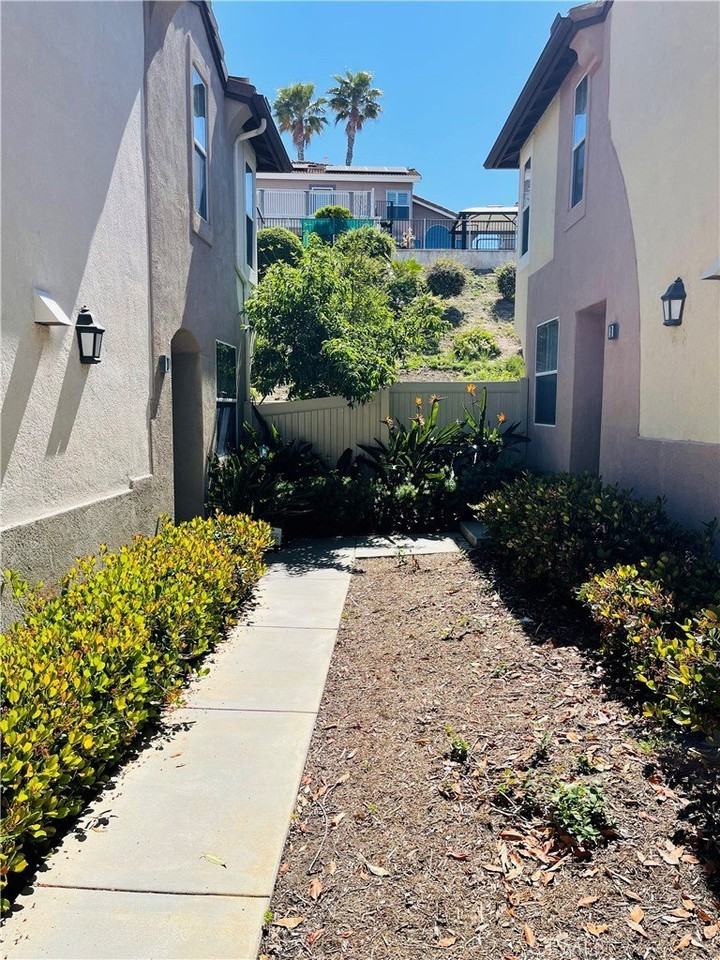 39246 Mango Bay #D - Photo 4 of 44