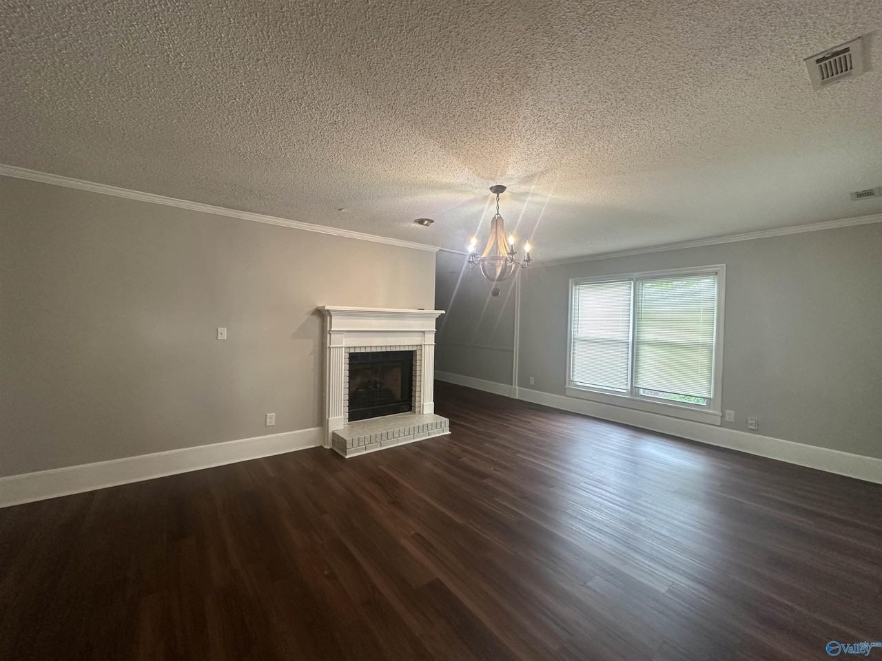 3030 Dupree Dr Sw - Photo 5 of 25