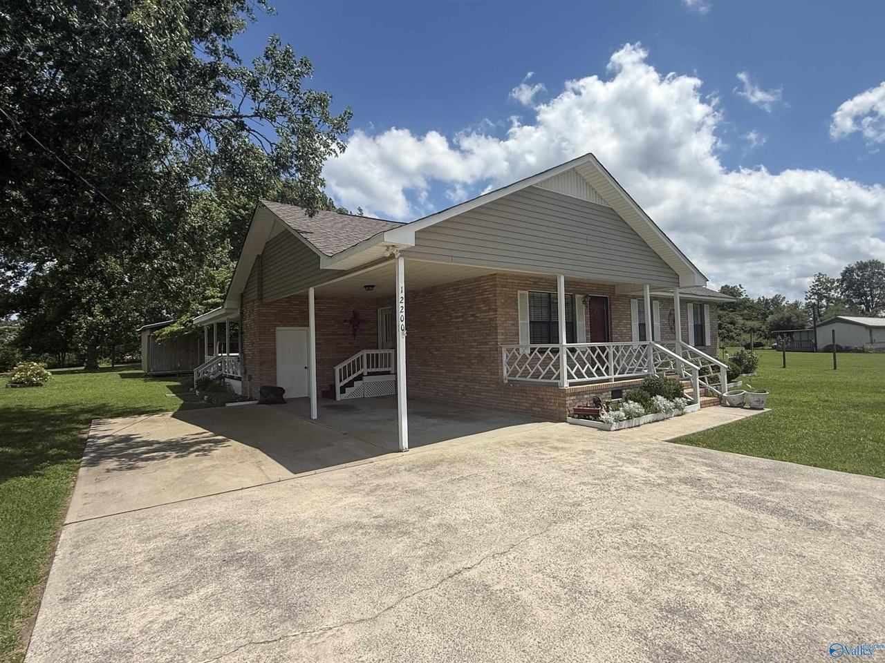 12200 Highway 40 - Photo 2 of 9