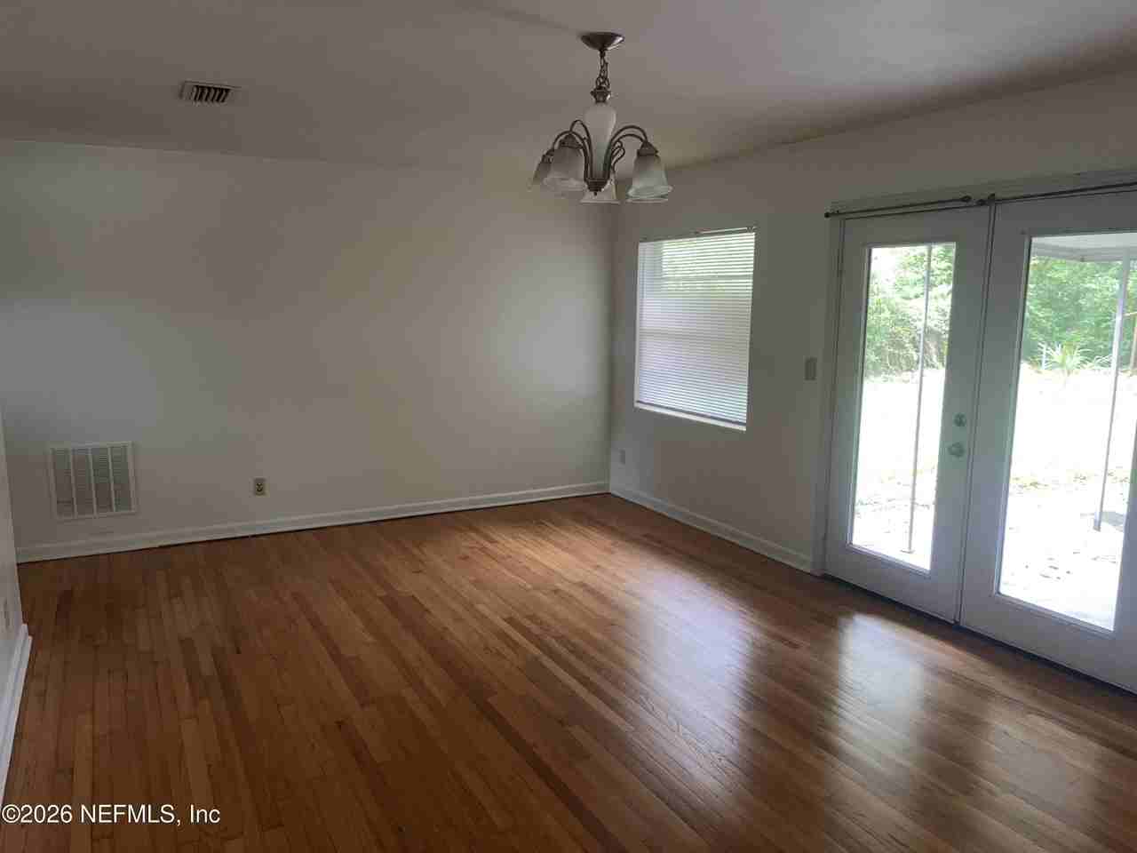 6560 Barmer Dr S - Photo 4 of 10