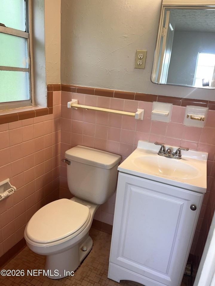 6560 Barmer Dr S - Photo 6 of 10