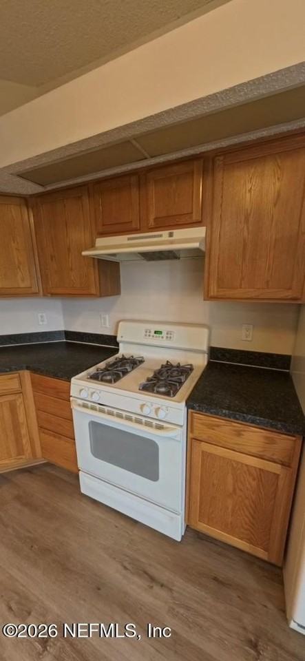 6428 Hannah Stables Dr - Photo 2 of 17