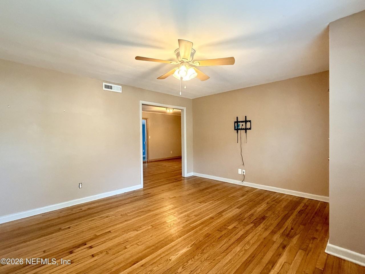 4037 Conga St - Photo 6 of 26