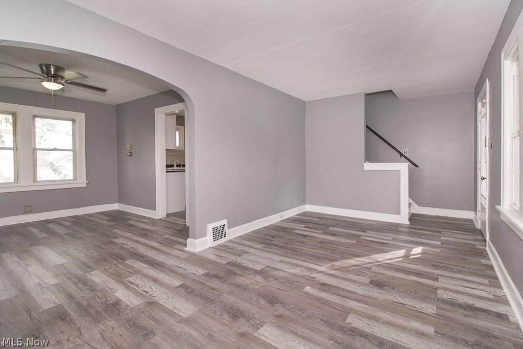 4520 Kenmore Ave - Photo 3 of 23