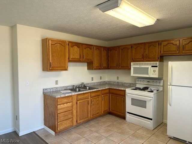 6125 Austin Lane Drive #B - Photo 2 of 6