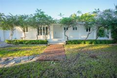 355 Redwood Ln - Photo 1 of 1
