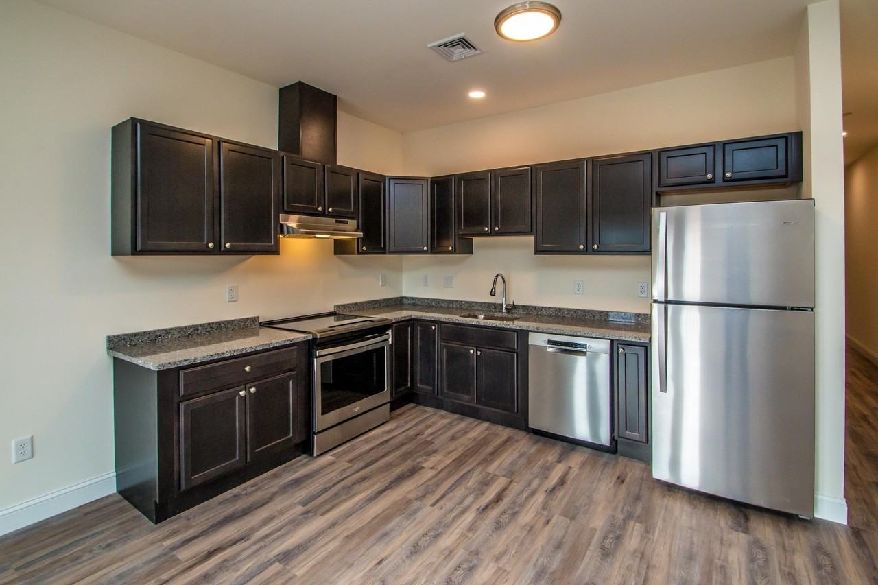 30 Alpine Place Dr #104 - Photo 7 of 24