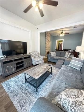 1329 Gallier St - Photo 3 of 15