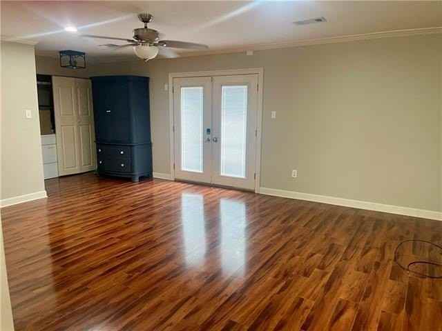10613 Chadwick Dr - Photo 5 of 16