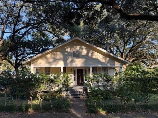 319 Edison St