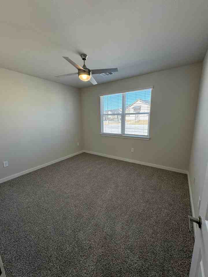 360 Elevon Parkway #8106 - Photo 7 of 8
