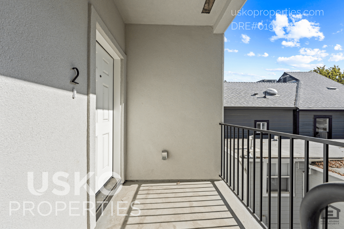 3125 3rd Ave #2 - Photo 2 of 23