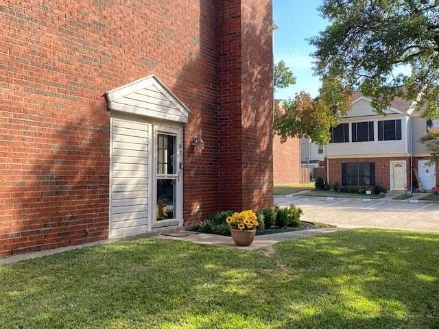 226 Samuel Blvd #F1 - Photo 3 of 20