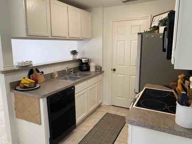 226 Samuel Blvd #F1 - Photo 7 of 20