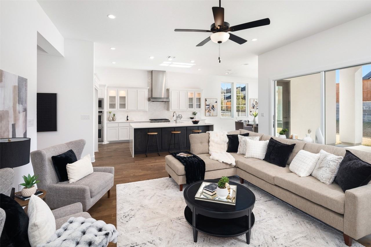 3879 Vase Vine Pl - Photo 5 of 32