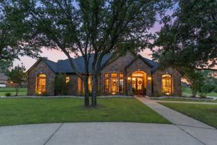 1504 Brook Ln - Photo 1 of 1