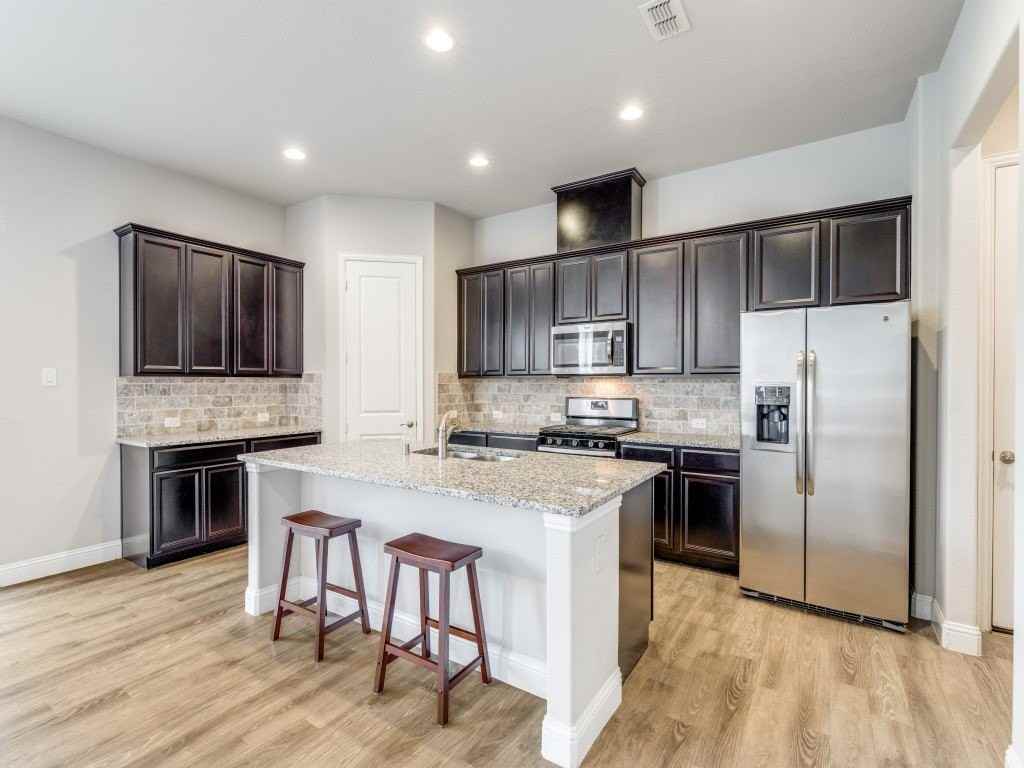 603 Ansley Way - Photo 4 of 23