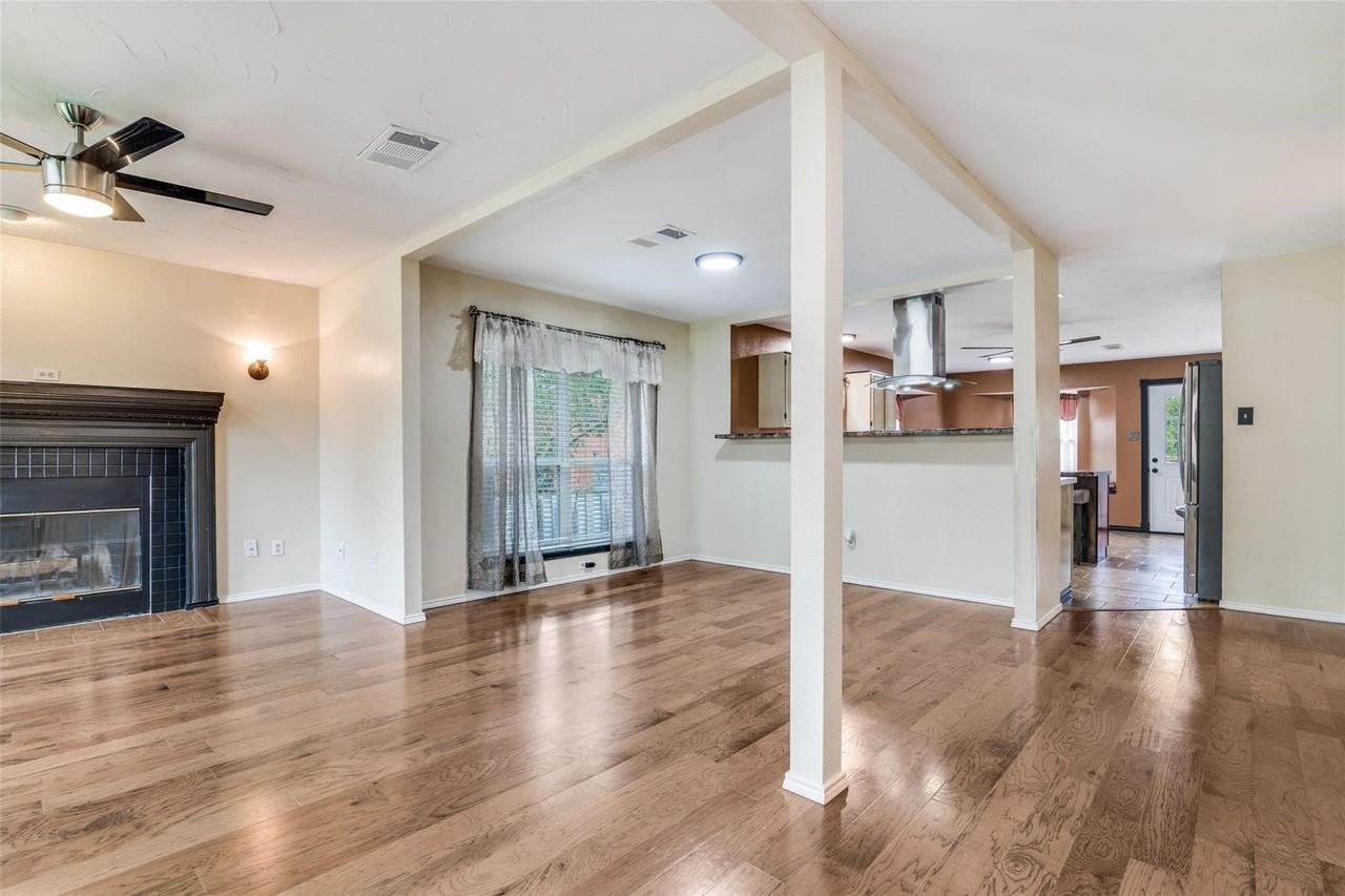 6512 Coral Ln - Photo 4 of 22