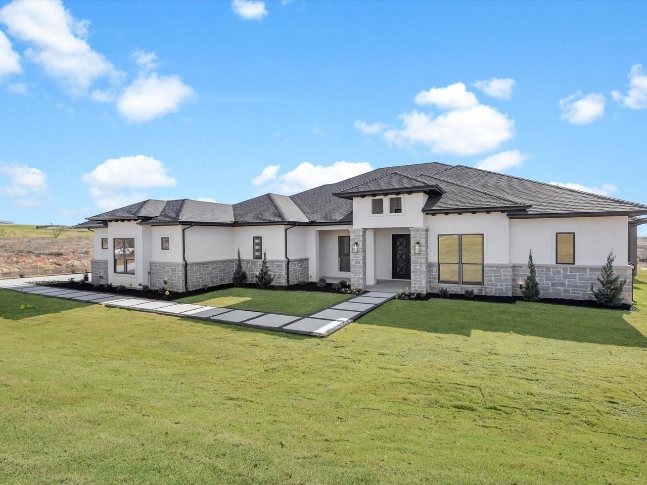 12409 Bella Perdono Dr - Photo 2 of 21
