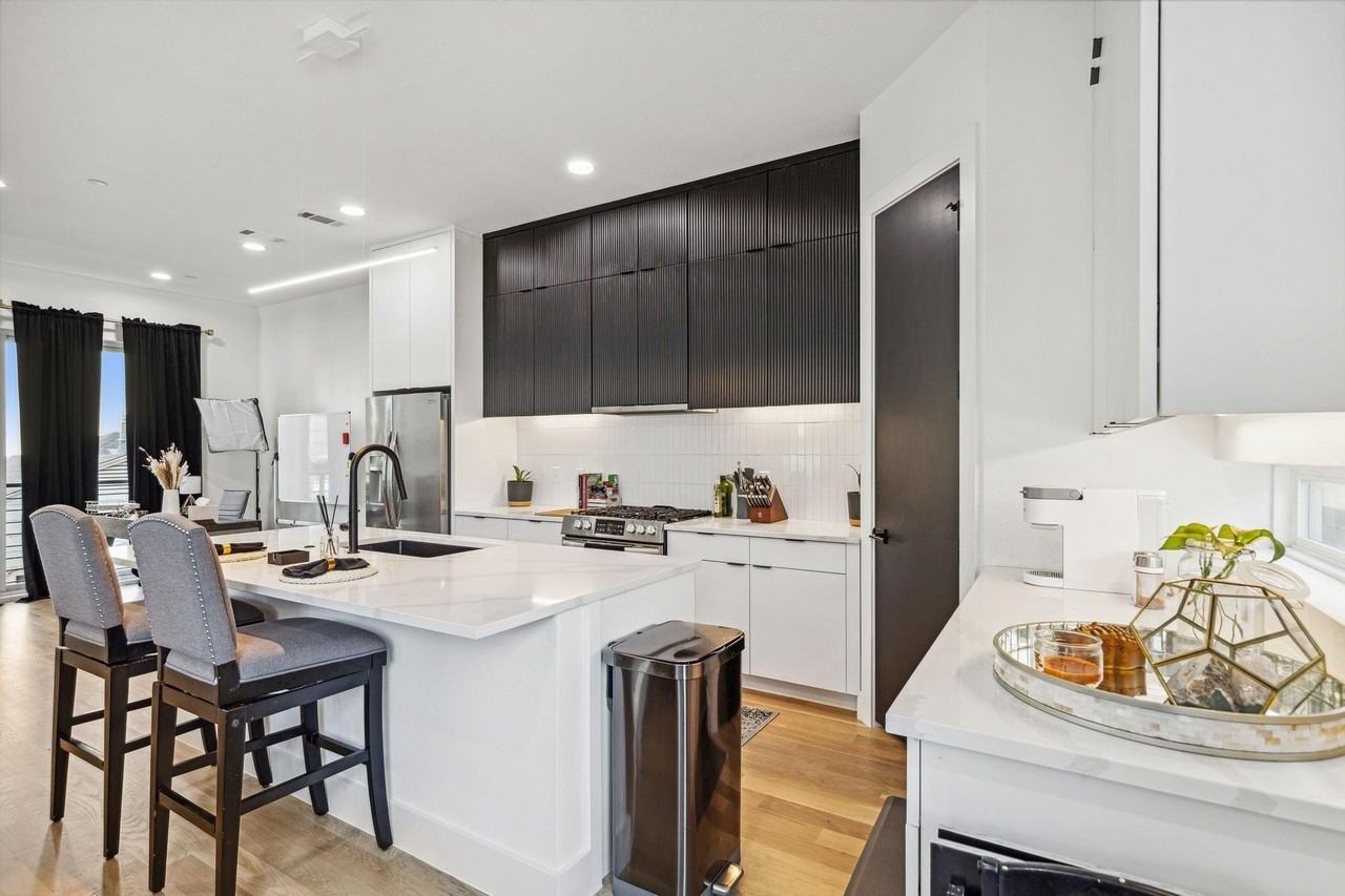 2912 Hawthorne Ave #101 - Photo 4 of 26